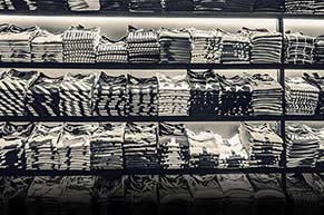 send-clothes to India send-clothes to India